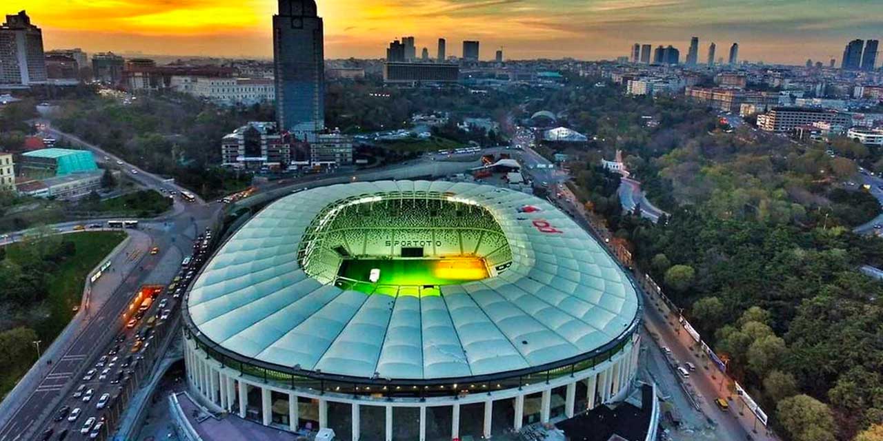 Son Dakika! Beşiktaş Galatasaray derbisine sürpriz hakem