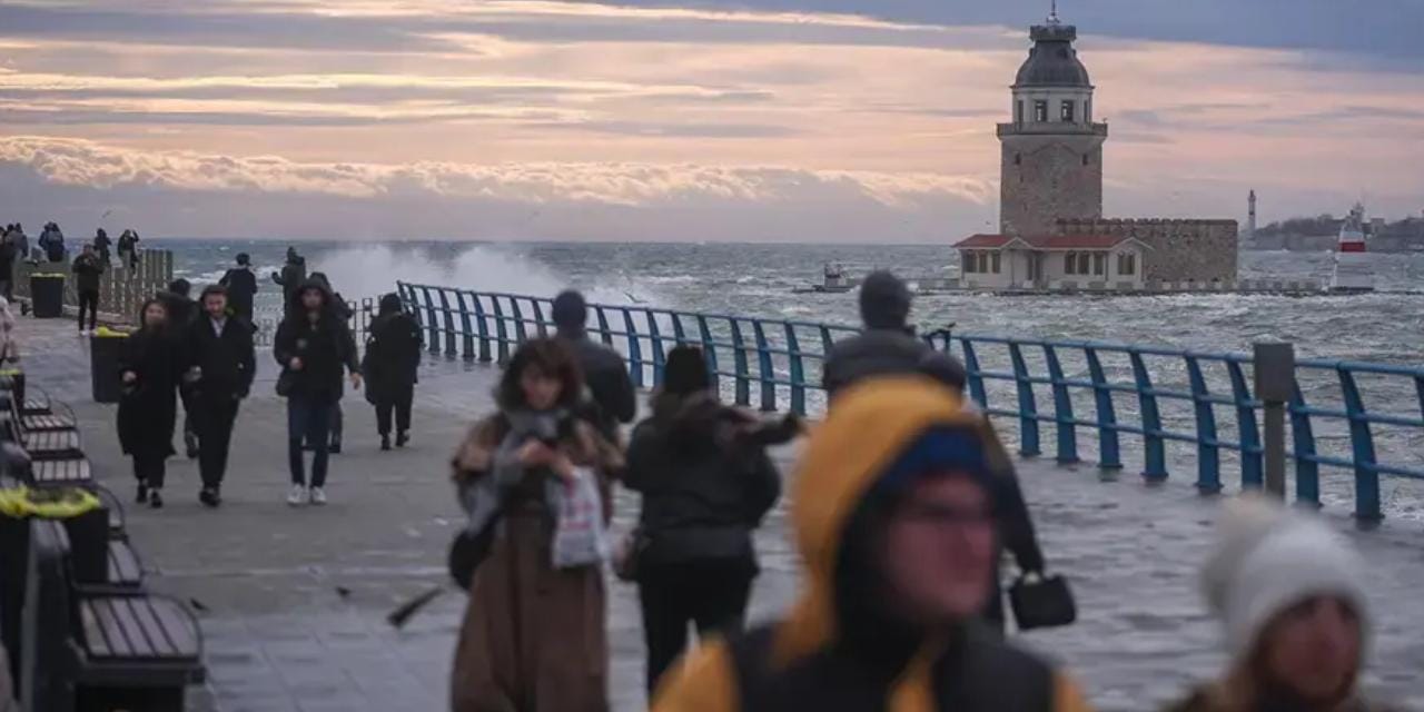 Cuma ve Cumartesiye dikkat! İstanbul'u uyardı: Tir tir titretecek