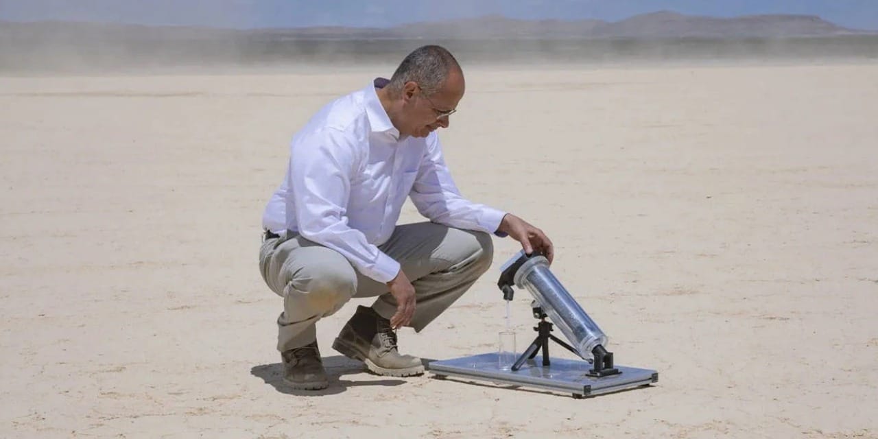 Küresel su kıtlığına çare olabilir: Çöl havasından içme suyu üretiyor