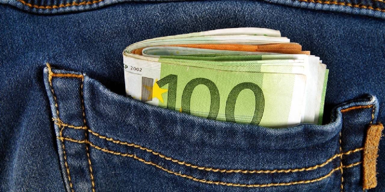 İsveç'ten vatandaşlarına kritik uyarı: "Evinizde en az 100 euro nakit bulundurun!"