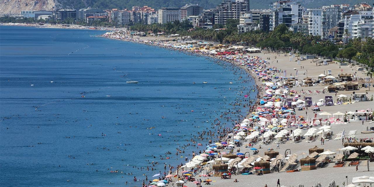 Çocuklar bombalar altında ölürken Avrupalı'nın derdi "tatil" oldu!