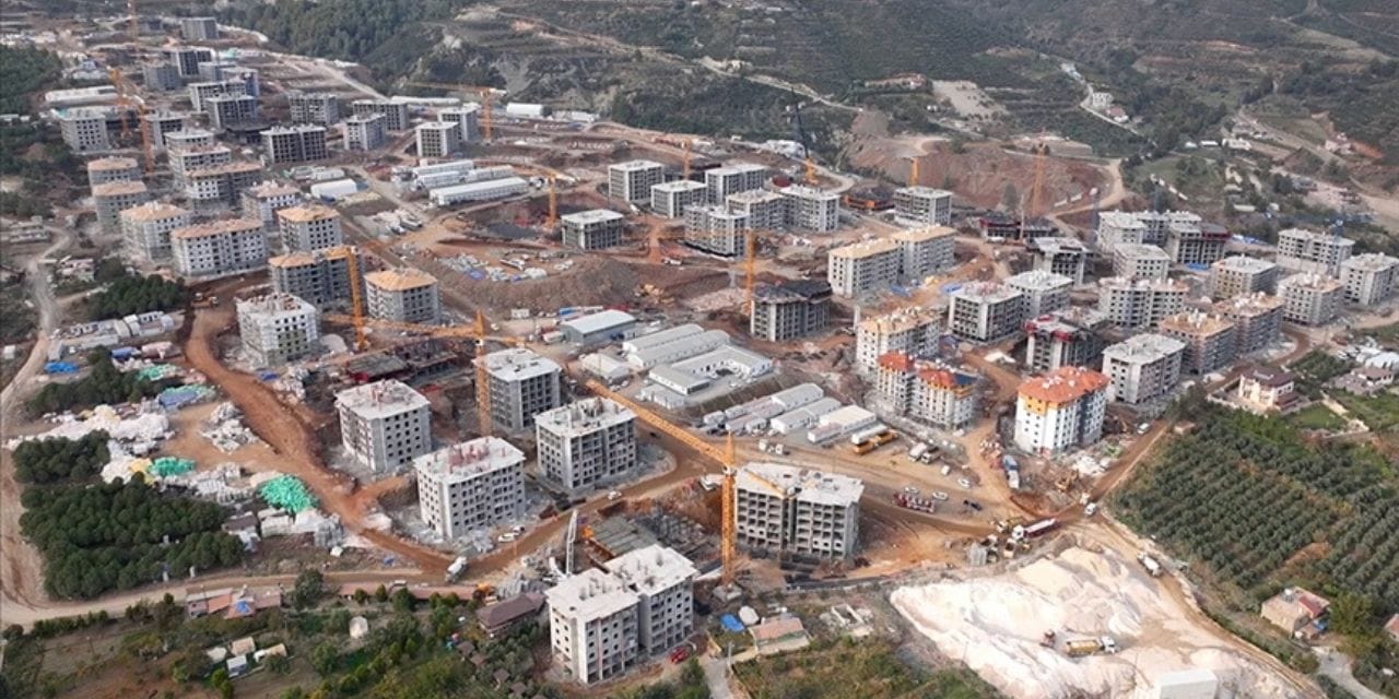 TOKİ Hatay kura çekilişi - Canlı İzle