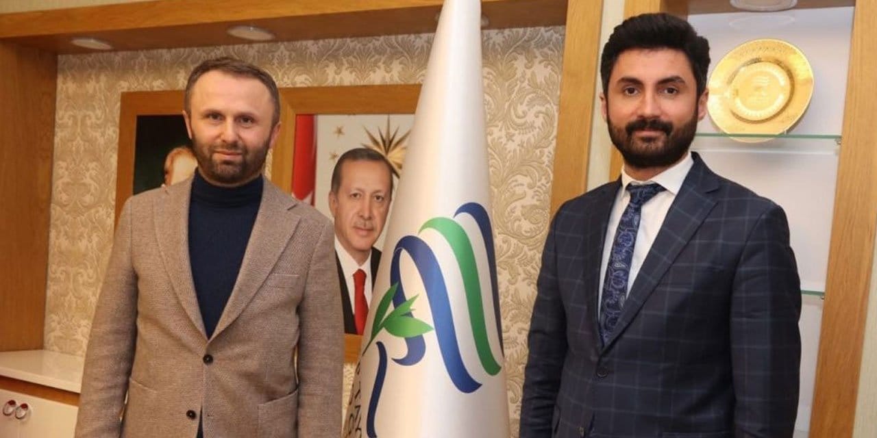 Binası ve öğrencisi olmayan fakülteden 3 yıl maaş aldı! Hayalet fakülte kapanır kapanmaz yeni koltuğuna geçti