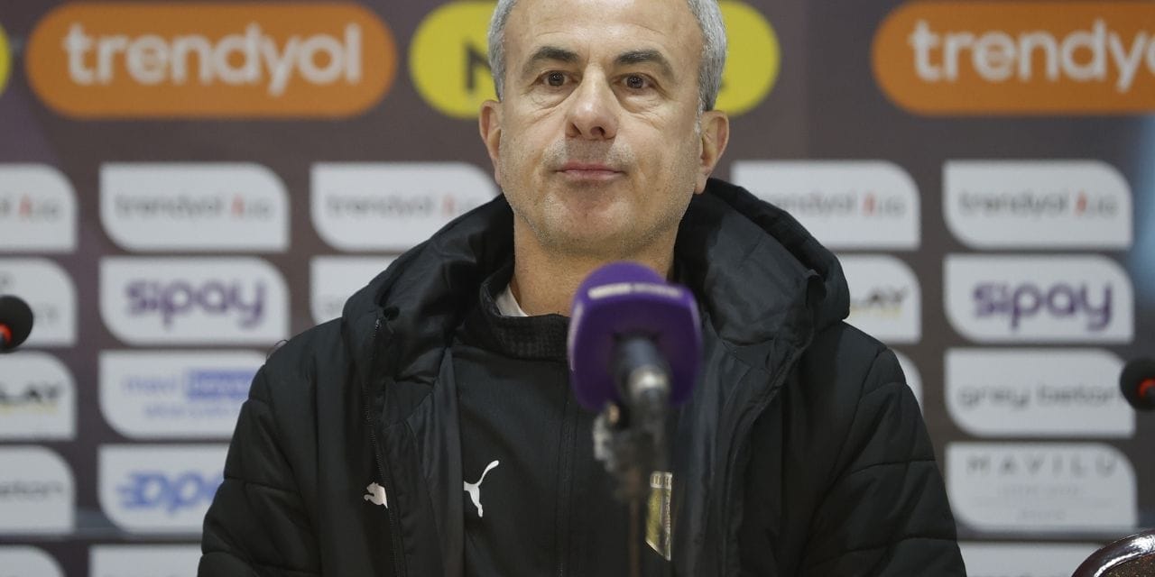 Takımı yenilince küplere bindi: Ateş püskürerek tebrik etti