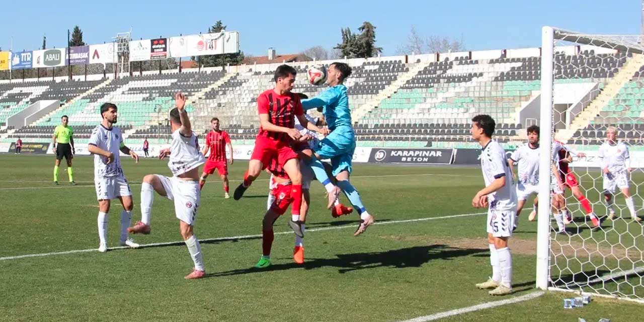 Denizli imkansızlıklar içinde play - off'a gidiyor