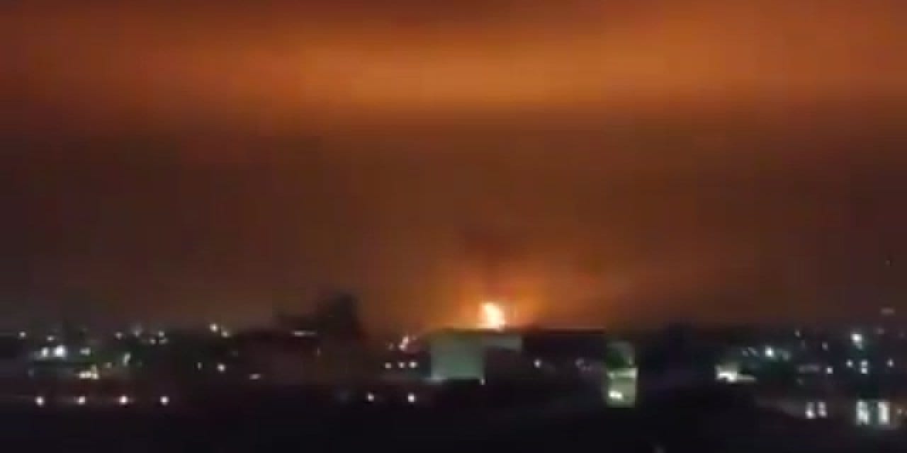 Son Dakika | Tahran'da şiddetli patlama sesleri