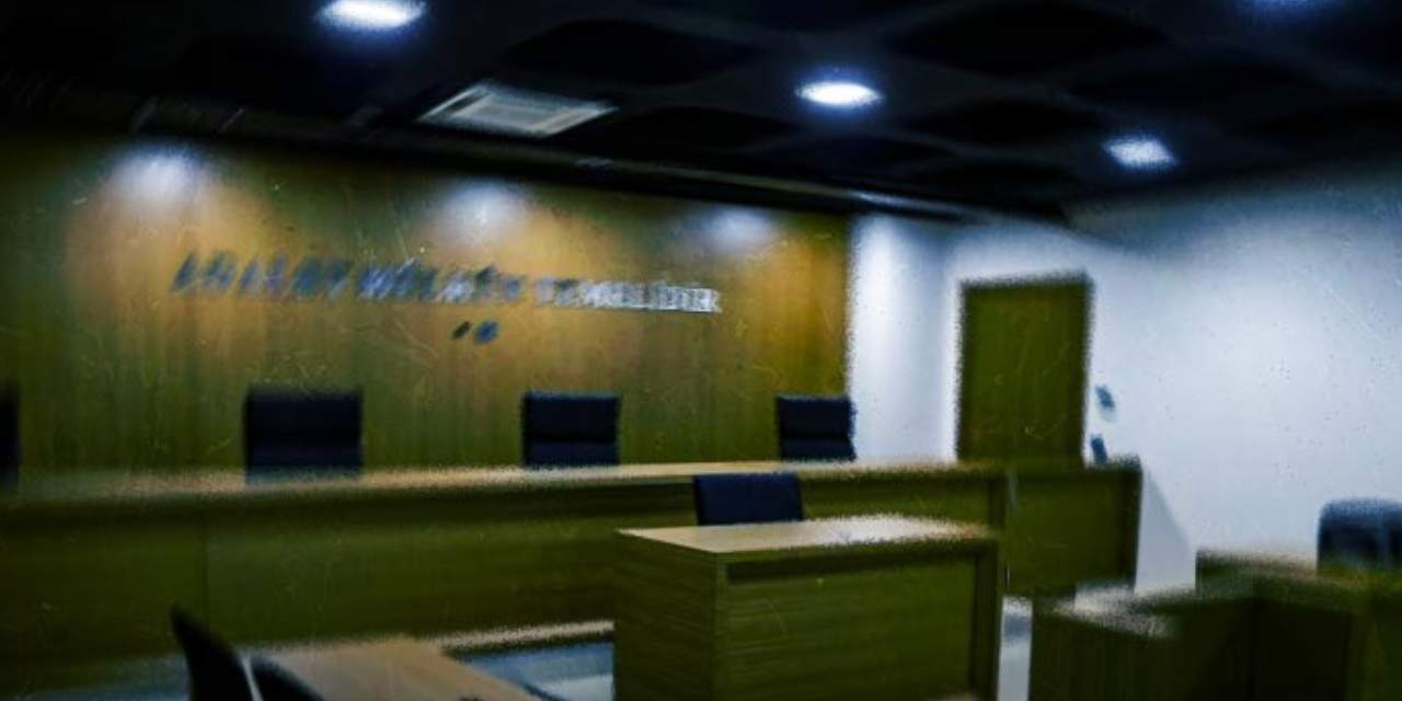 Genç katibe adliye odasındaki görüntüleriyle şantaj! İlk suçu da değil