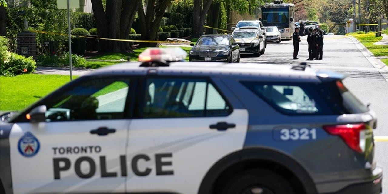 Kanada'da ABD Konsolosluğuna silahlı saldırı!