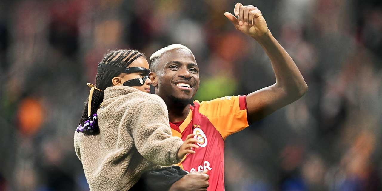 Osimhen'den koreografi açıklaması: Galatasaray taraftarıyla birlikte biz bir aileyiz