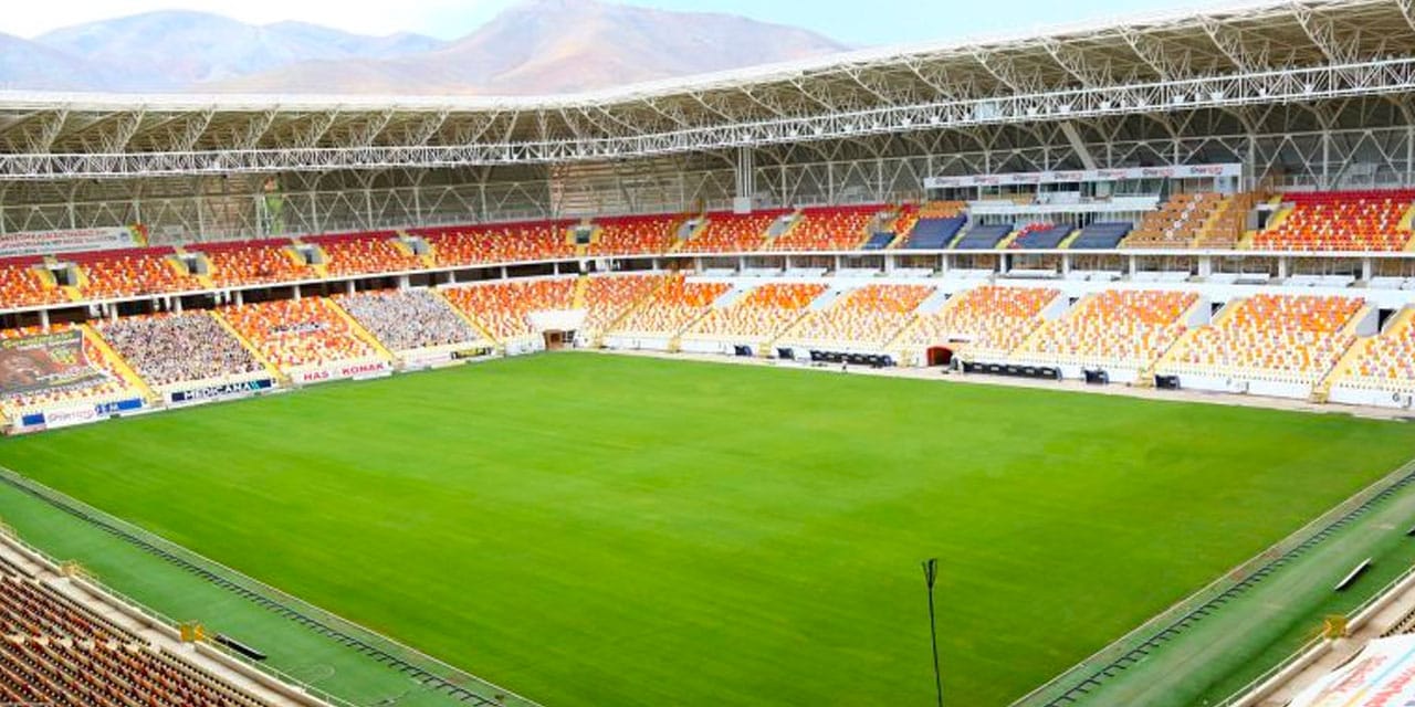 Türkiye'nin en büyük 18. stadı kaderine terk edildi