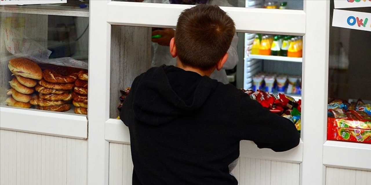 İstanbul Valisi açıkladı: Çocuklara 2 bin TL'lik kantin kart verilecek