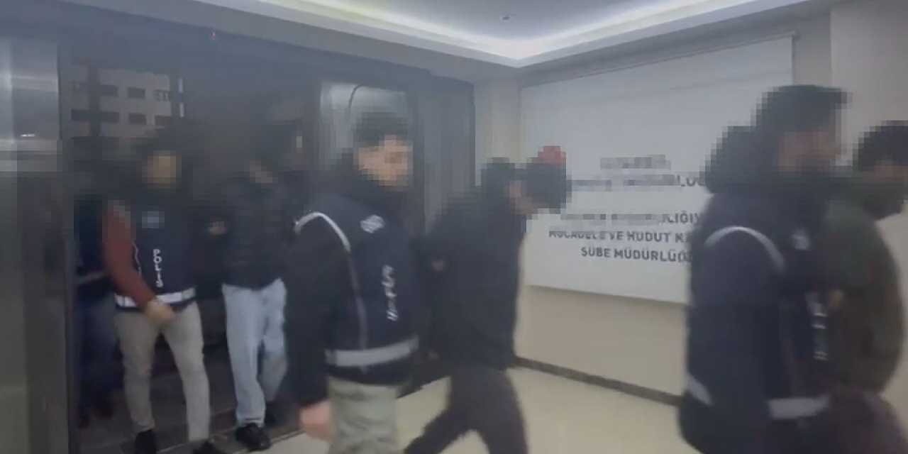 Yabancı uyruklulara ikamet için sahte belge hazırlayan 13 kişi yakalandı