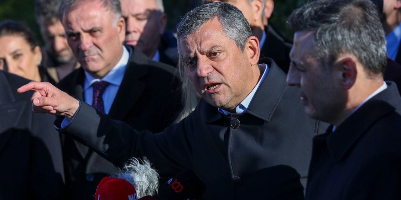 Özgür Özel Erdoğan'ın B planını açıkladı! Erken seçim için de tarih verdi