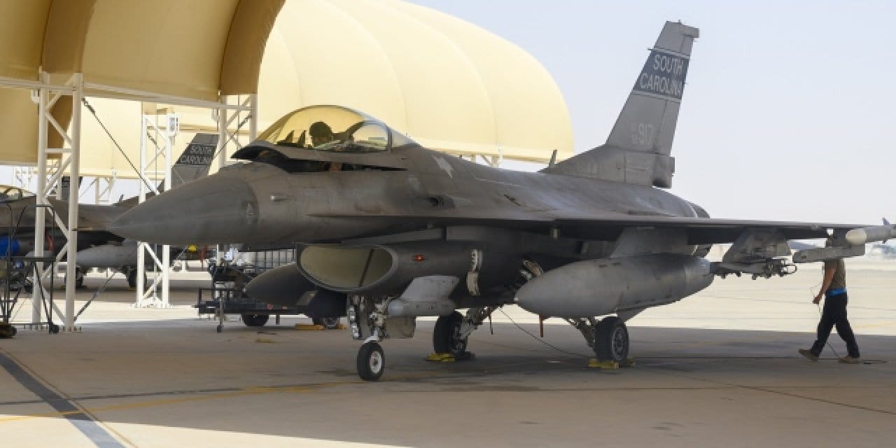 Son Dakika | İran Suudi Arabistan'daki 5 ABD yakıt ikmal uçağını vurdu