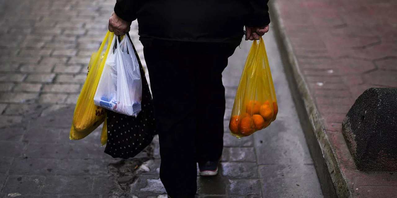 Muhtaçlığın belgesi bakanlığın raporunda ortaya çıktı: 3.9 milyon aile sosyal yardımla geçiniyor