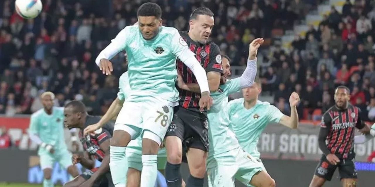 Esenler Erokspor burun farkıyla önde