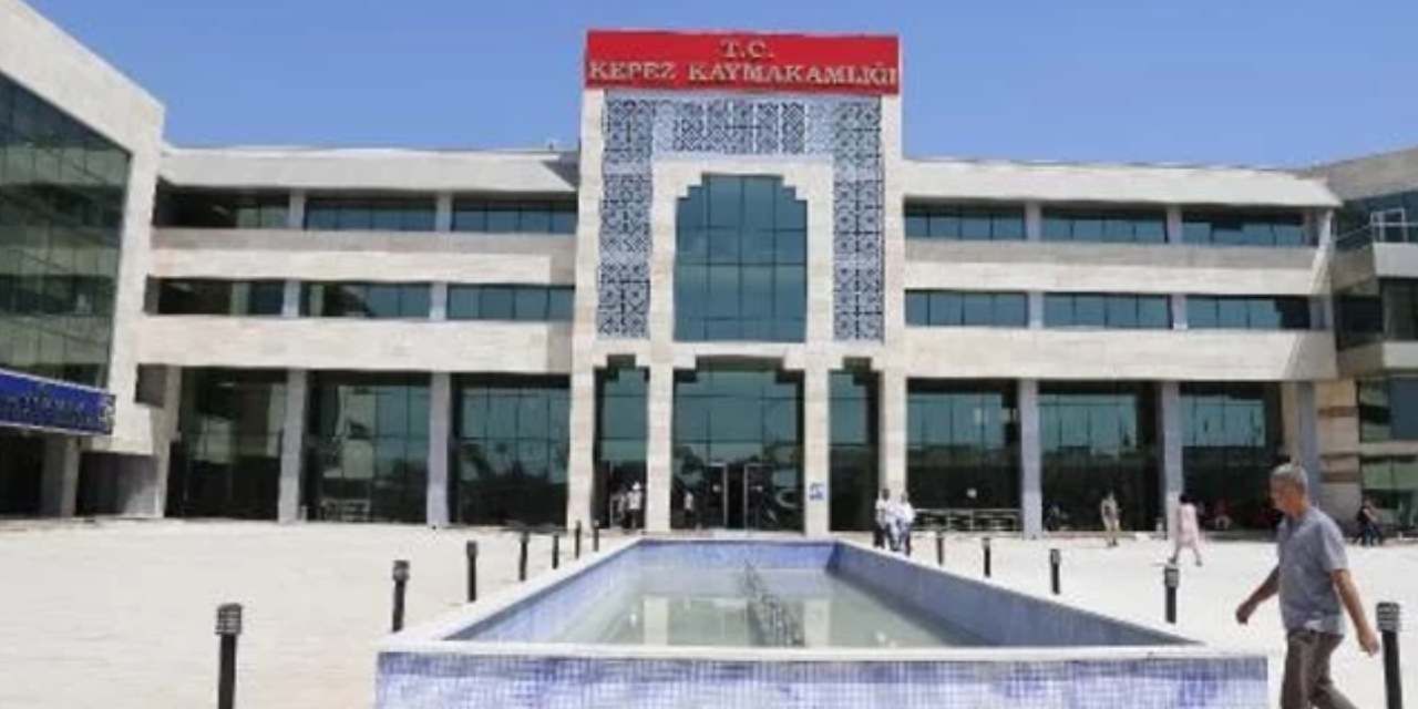 Son Dakika | Antalya Kepez Kaymakamlığı'nda silah sesleri