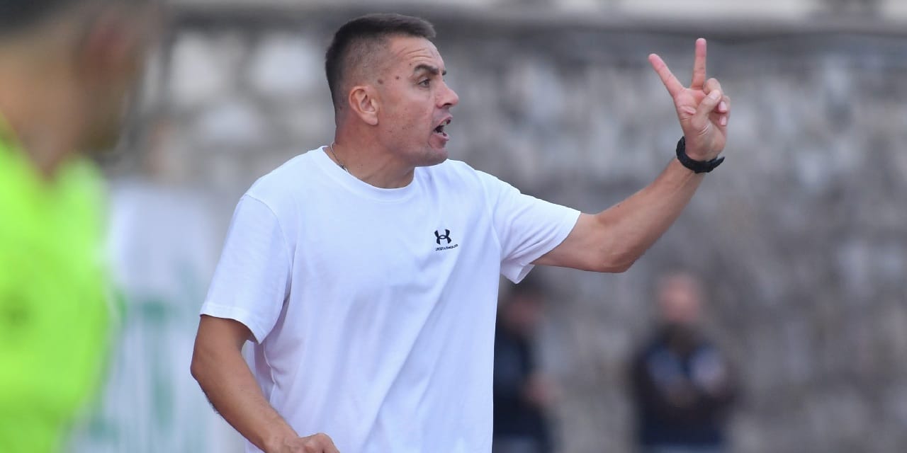 İnegölspor Güldüren'i yolladı