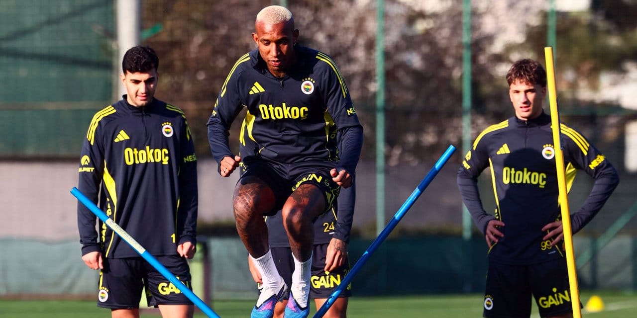 Fenerbahçe'ye Gaziantep FK maçı öncesi 2 müjdeli haber geldi