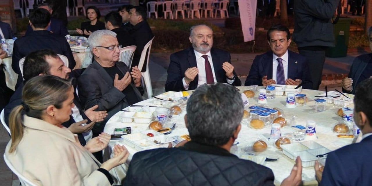 Muhittin Böcek için edilen duaya 'amin' diyen Başsavcı Vekiline HSK soruşturma açtı