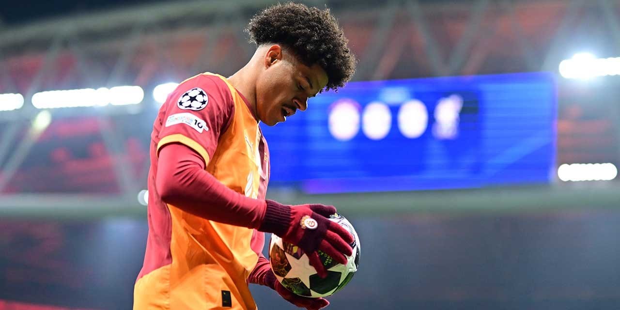 Galatasaray'ın yıldızı kariyerinde ilki yaşadı: Milli takım daveti aldı