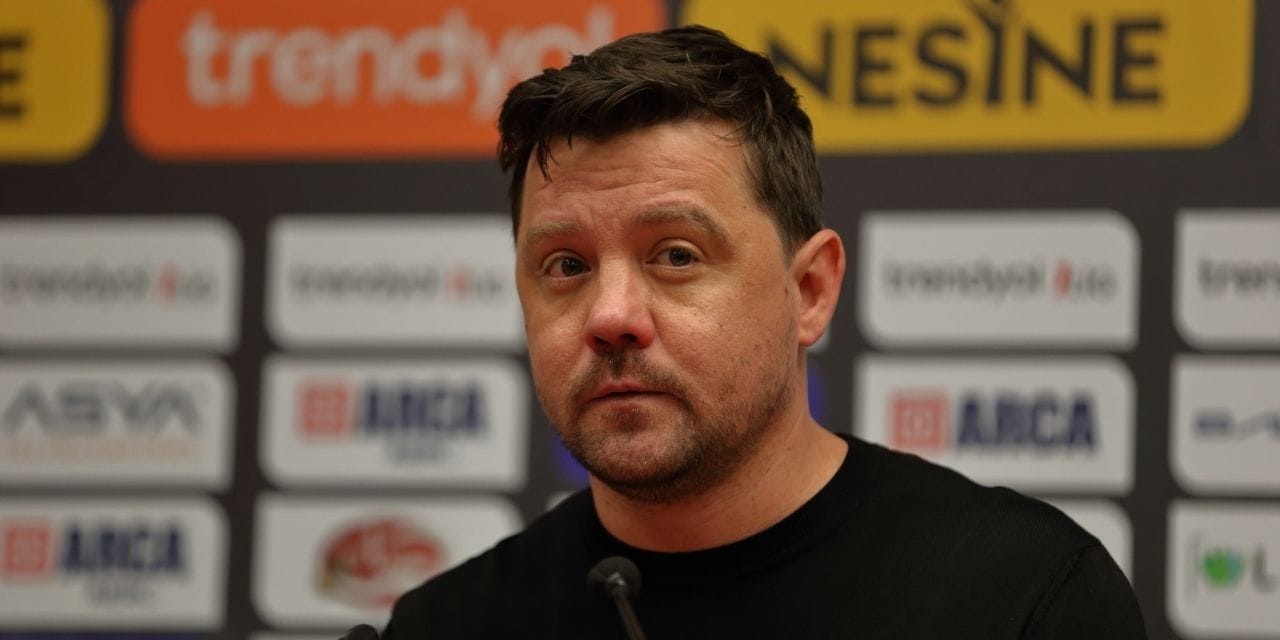 Erokspor'u devirdiler yine de çok kızdı: "Kimse kusura bakmasın" diyerek çıkıştı