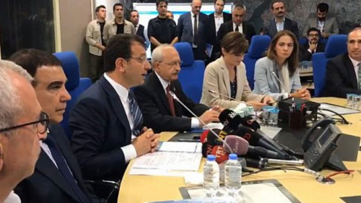 Kılıçdaroğlu ve İmamoğlu AKOM’da 'deprem' açıklaması yapıyor