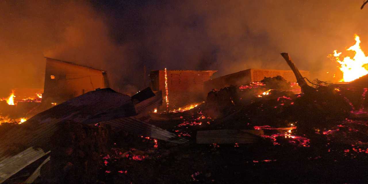 Bolu'da kabus dolu gece! 5 ev yandı