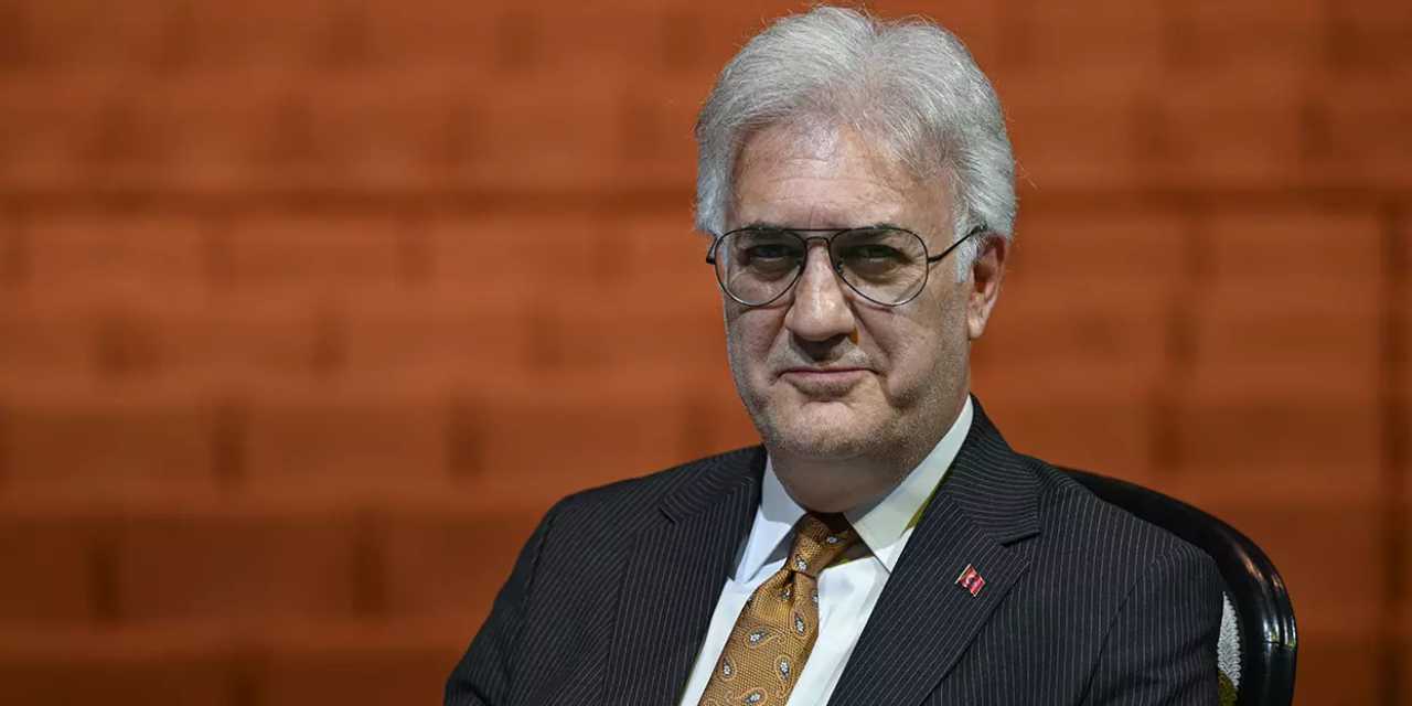 Tamer Karadağlı'ya AVM önünde sözlü saldırı!