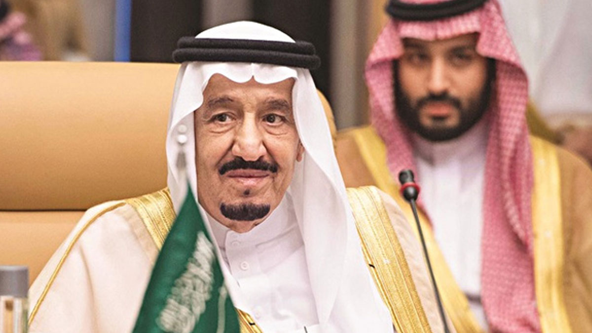 Suudi Arabistan kralı hastaneye kaldırıldı