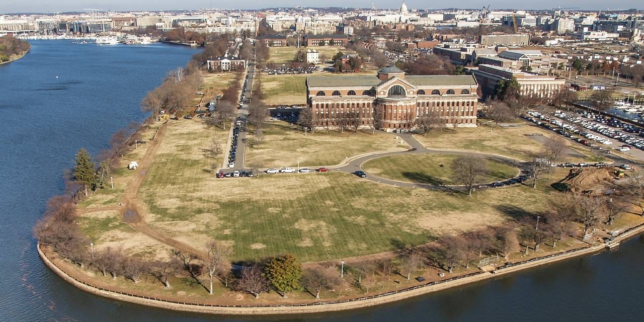 ABD’de üst düzey yetkililerin üssünde dron alarmı: Rubio ve Hegseth tehlikede mi?