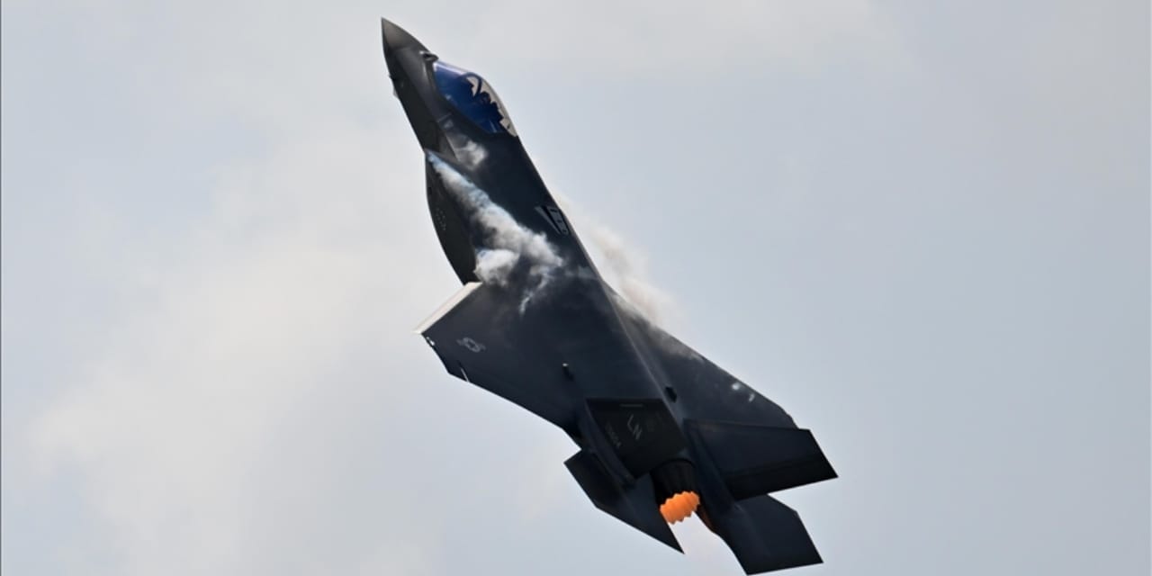 Savaşın 20. gününde İran'dan bir ilk: ABD'ye ait savaş uçağı vuruldu!