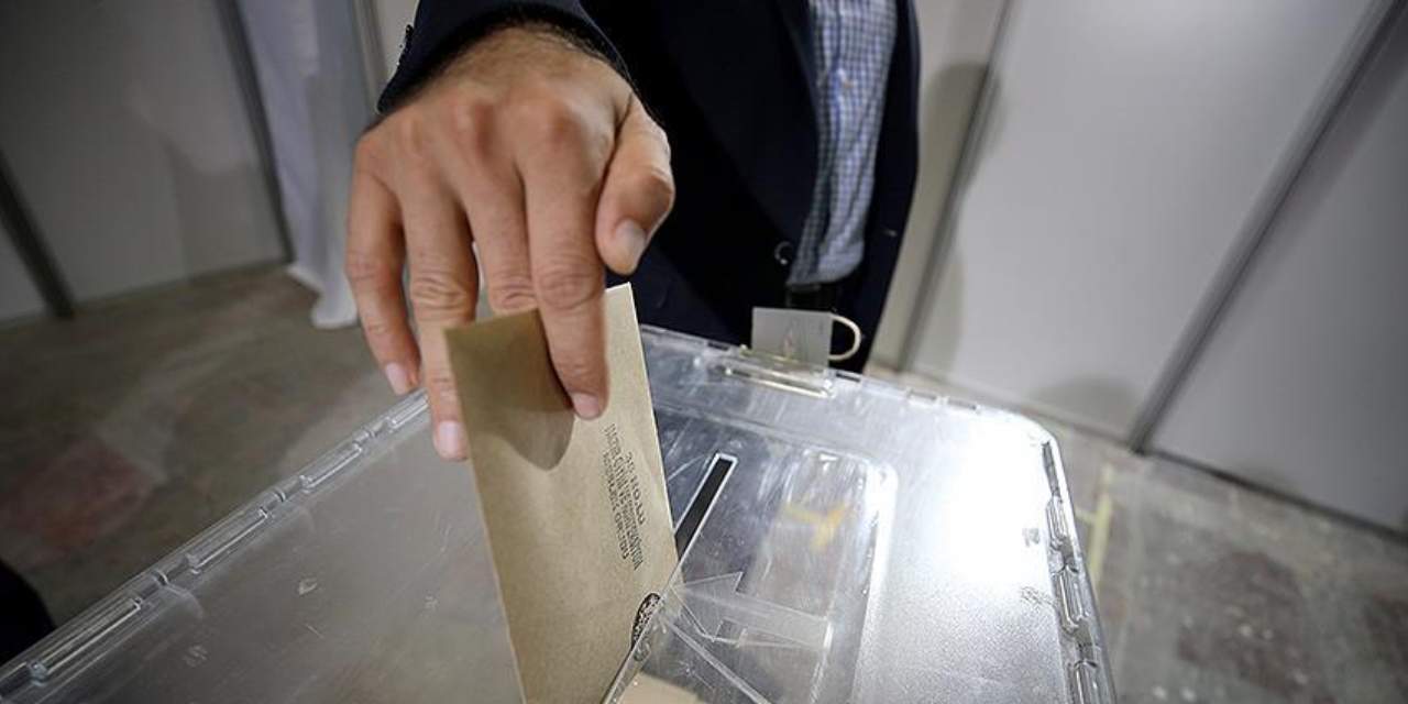 İttifak hesaplarını baştan yaptıracak anket: En az 6 parti baraj altında kalacak