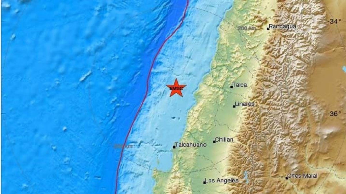 Şili'de 7,2 büyüklüğünde deprem