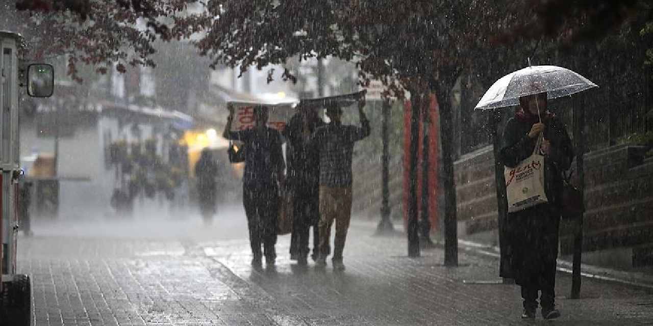 Valilikler peş peşe açıkladı! Kuvvetli yağış geliyor