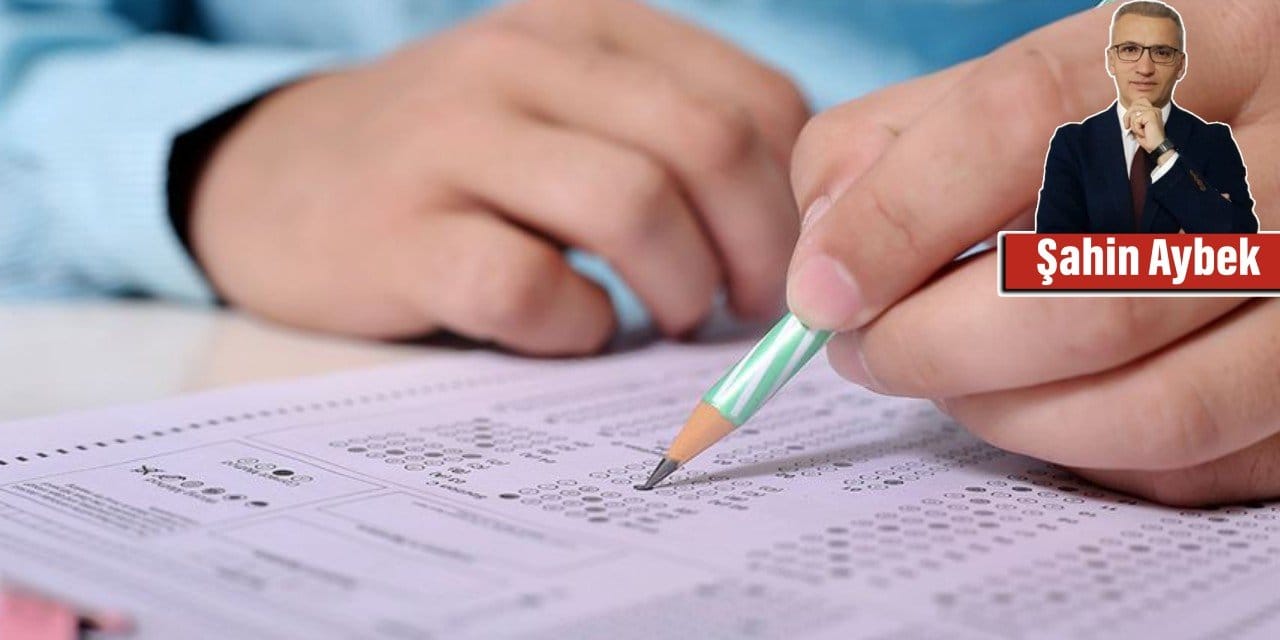 Türk Milli Eğitim sisteminde merkezi sınavlar sorunu bulunmakta mıdır?