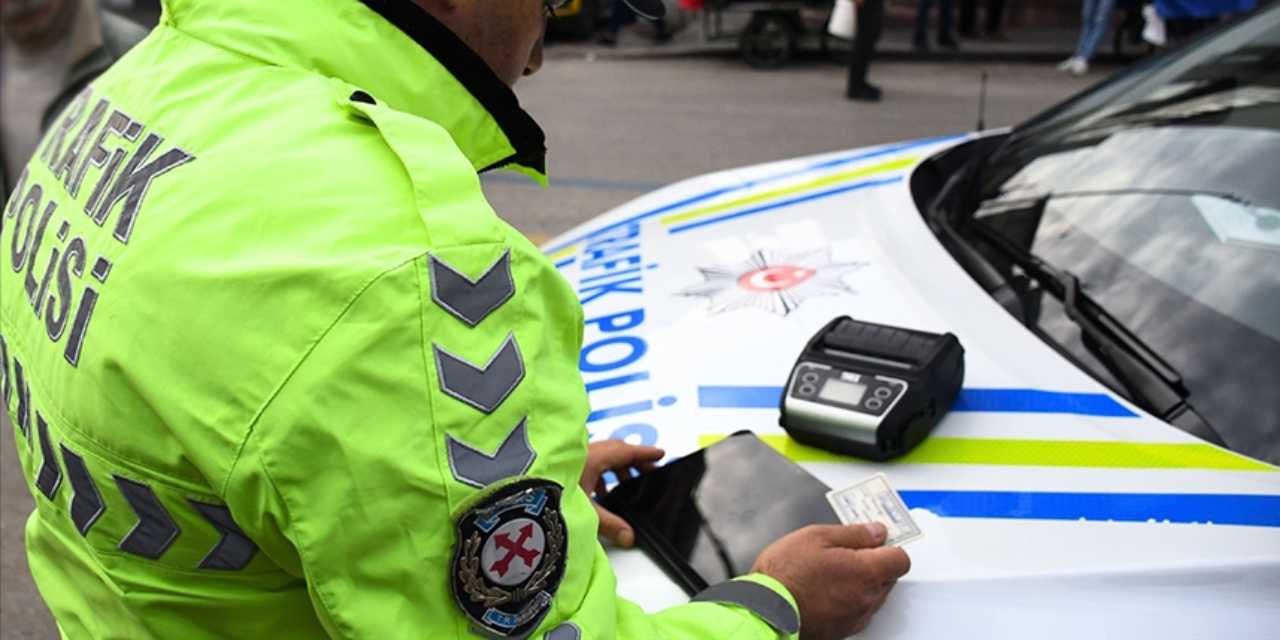 Su kanalına uçan otomobilin sürücüsüyle araç sahibine 265 bin lira ceza!