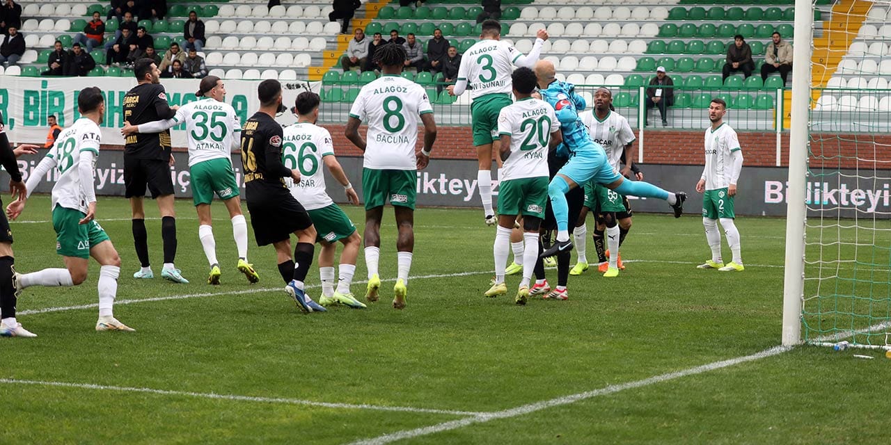 Çorum FK deplasmanda Iğdır'ı devirdi