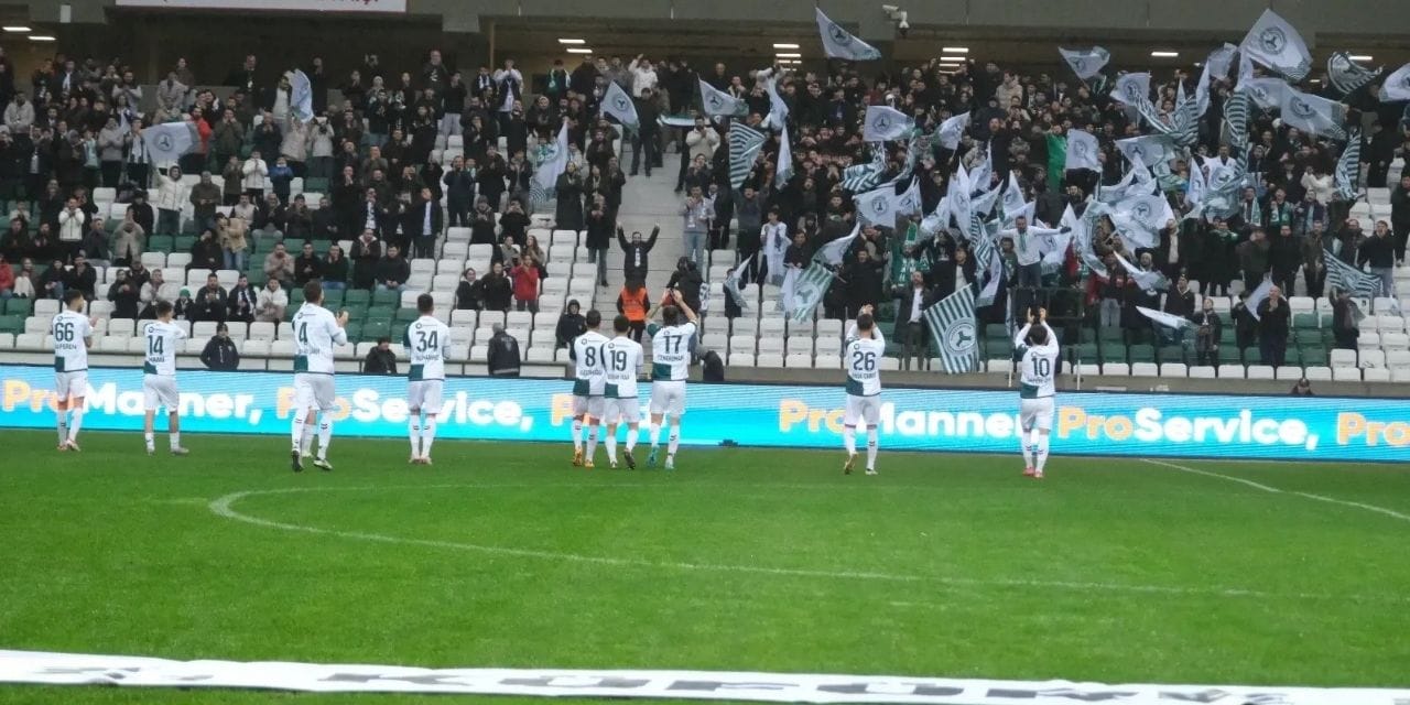 Neredeeen nereye: Gol atamaya atamaya koptu gidiyor