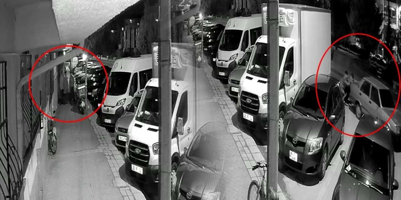 Sokaktaki otomobili iterek çaldılar! Hayrete düşüren anlar kamerada