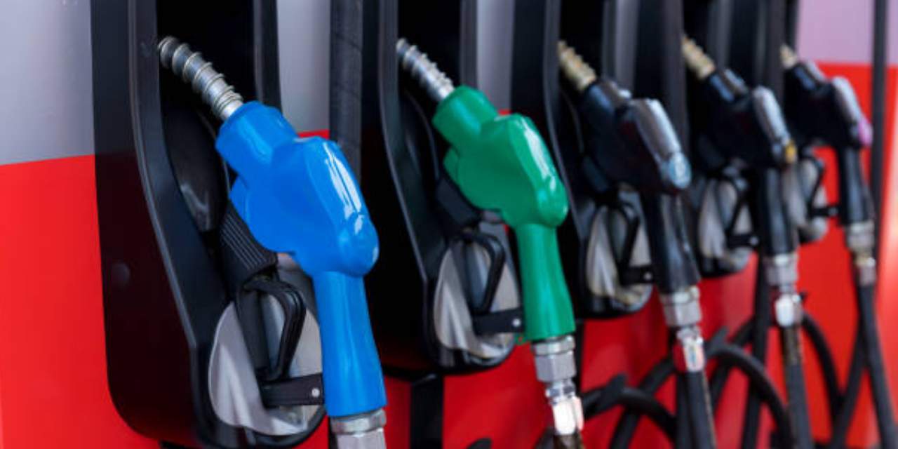 Cumhuriyet tarihinin rekoru kırıldı: Akaryakıta gelen zam dudak uçuklattı