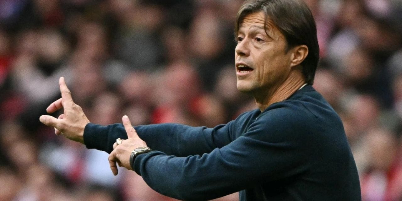 2 maçta 7 gol yer yemez hemen "Güle güle" diyerek görevine son verdiler