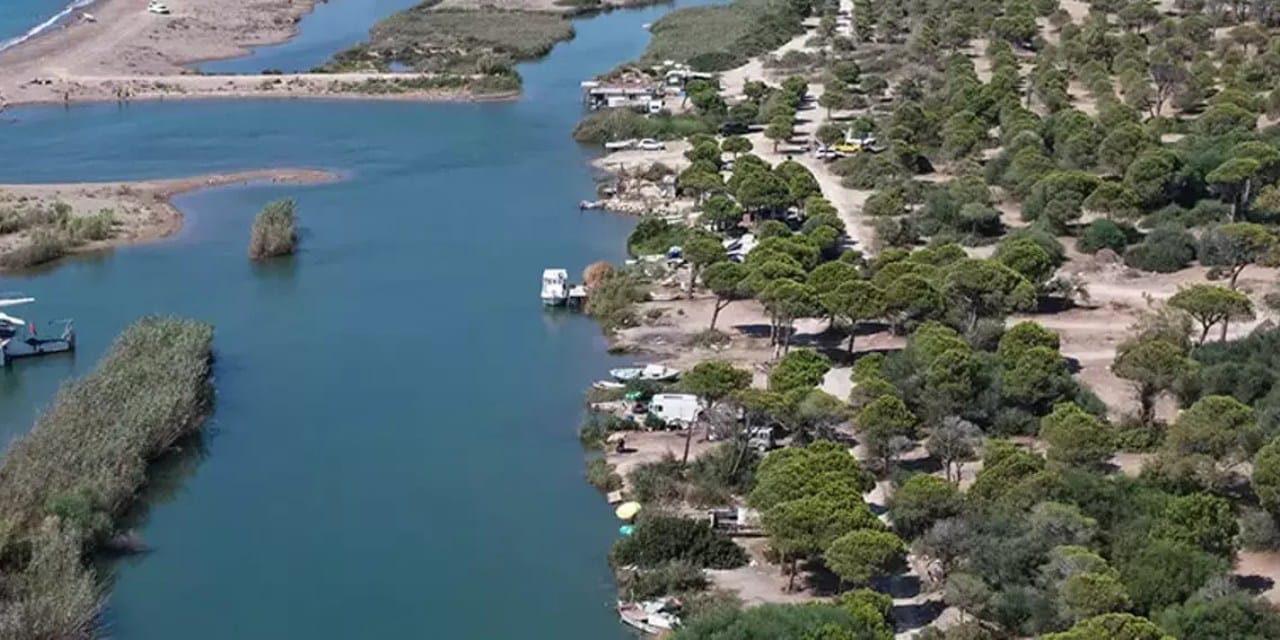 Antalya sahilinde yıkım başladı: Tek tek kaldırılacak