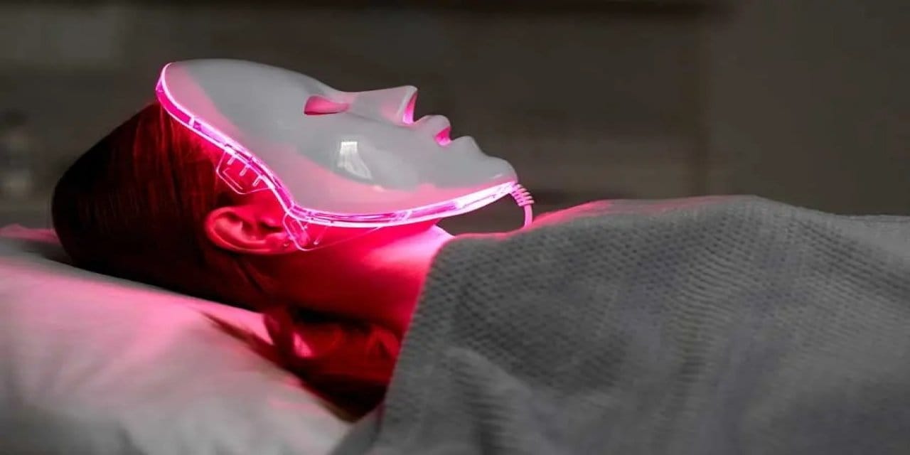 2026'nın en büyük güzellik sırrı: Kırmızı ışık terapisi
