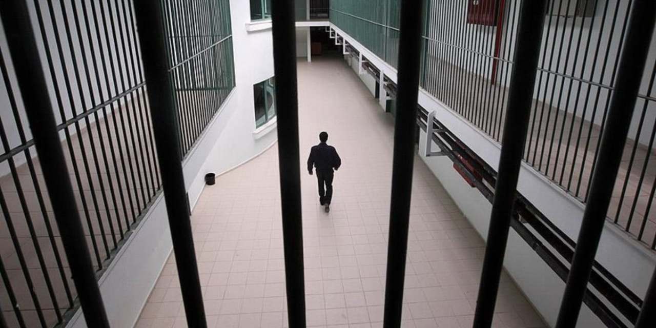 Tutuklu-avukat görüşmelerine sınırlama sinyali verilmişti! Hazırlık 'e-Avukat' ile başladı