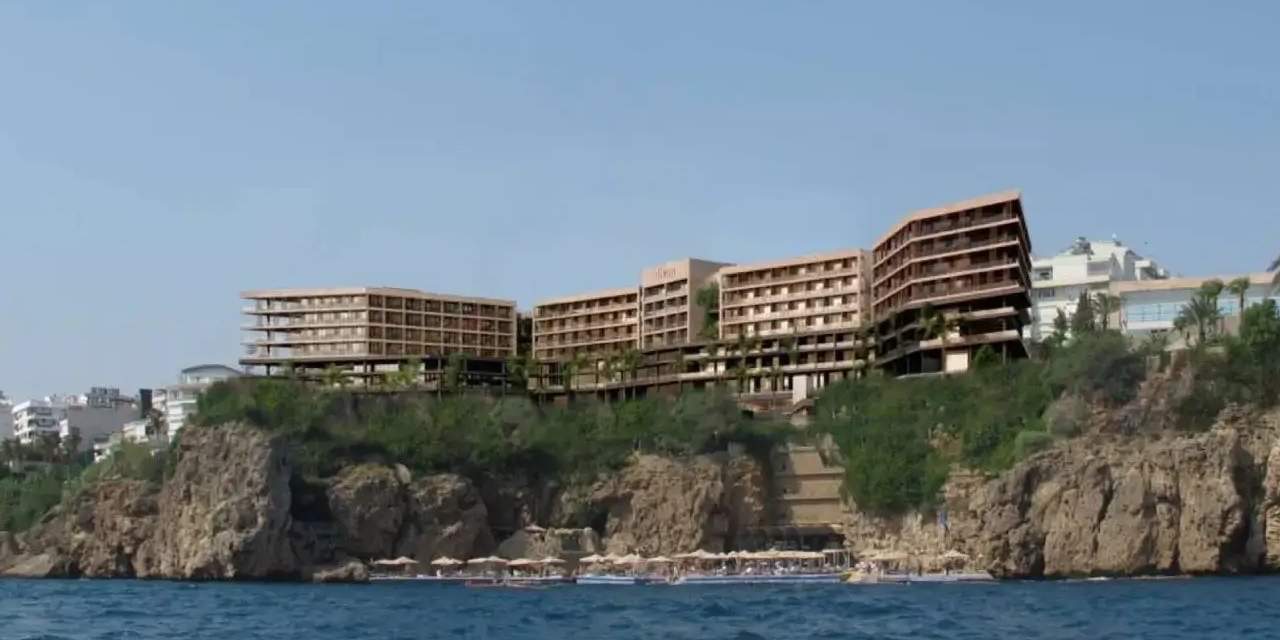 Koç'un 100 milyon dolarlık oteli bitti: 13 yıl sonra ilk olacak