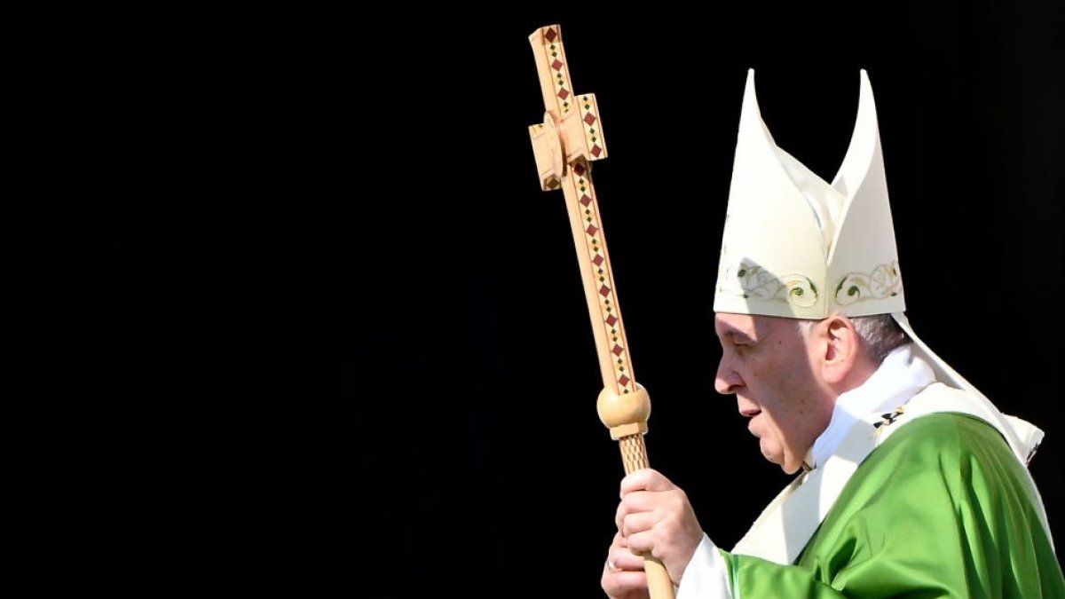 Vatikan "Katolik Derneğe" kayyum atadı