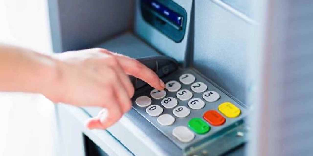 Meğer ATM’deki sarı tuş bu işe yarıyormuş