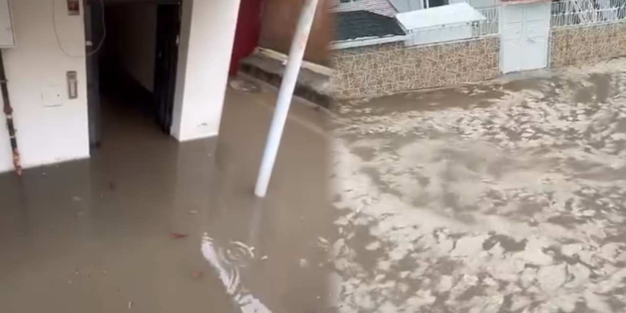 Hatay’da sağanak hayatı felç etti!