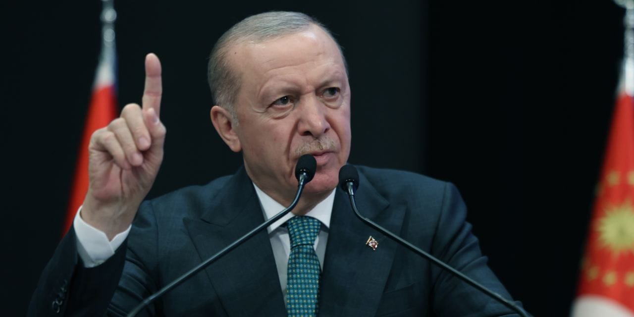 Erdoğan: Milletimiz "Türkiye'yi  iyi ki AK Parti yönetiyor" diyor
